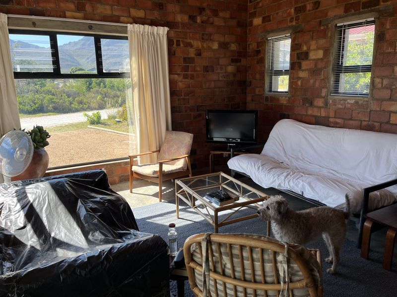 Coastal Charm Meets Tranquil Living – No. 4 Janet Road, Pringle Bay - Photo 6