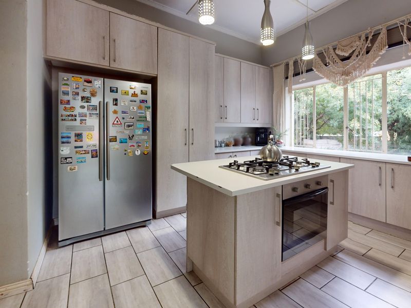 Motivated seller - perfect investment opportunity. - Photo 6