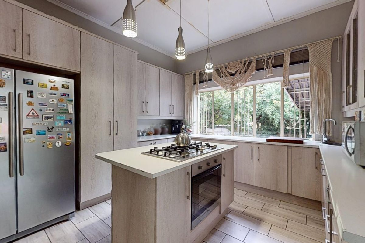 Motivated seller - perfect investment opportunity. - Photo 5