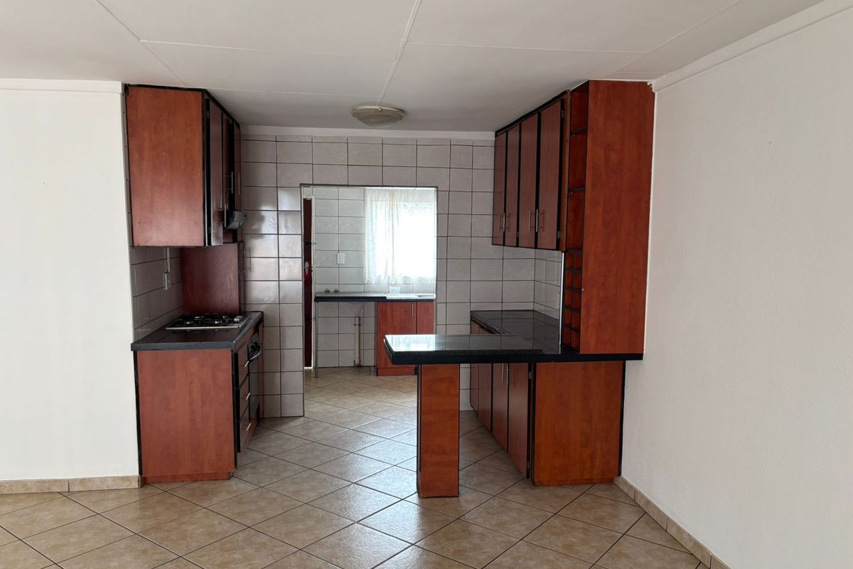 3 Bedroom House to Rent in Heidelberg Central - Photo 3