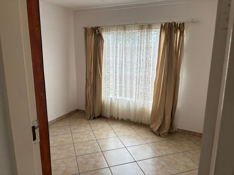 3 Bedroom House to Rent in Heidelberg Central - Photo 6