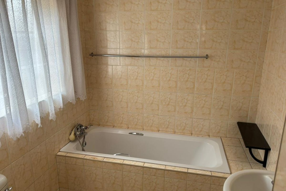 3 Bedroom House to Rent in Heidelberg Central - Photo 5