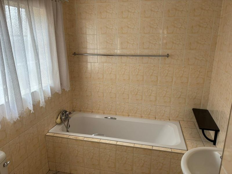 3 Bedroom House to Rent in Heidelberg Central - Photo 5