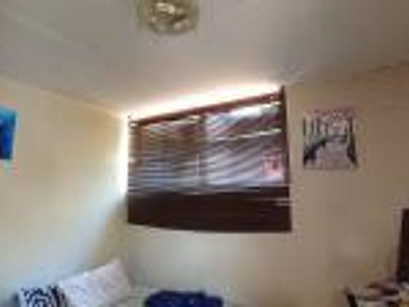 Spacious 6-Bedroom Family Home with Flatlet & 5 Garages | Bank-Assisted Sale - Photo 8