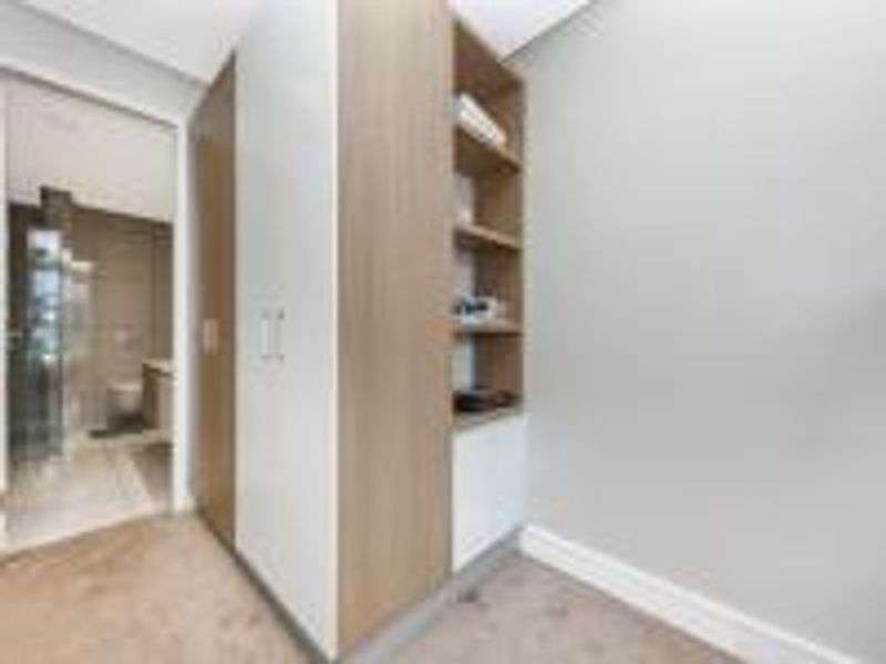 Luxury 1-Bedroom Apartment Lifestyle Living - Photo 6