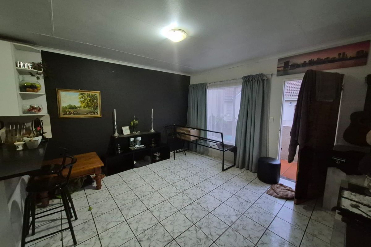 Your Modern Oasis in the Heart of Eden Glen - Photo 3