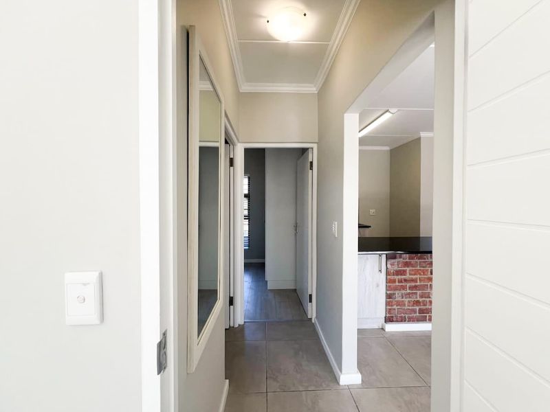 Two bedroom First Floor Unit With Balcony! - Photo 10