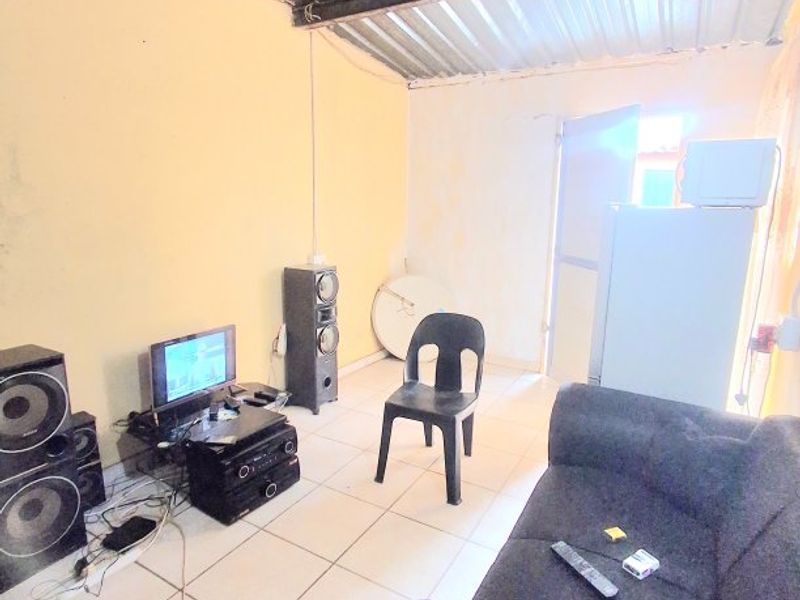 RDP house with 2 outside rooms - Photo 10