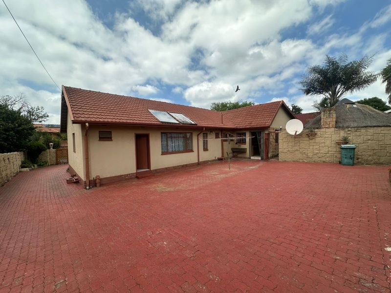 House Rental Monthly In Alberton - Photo 4