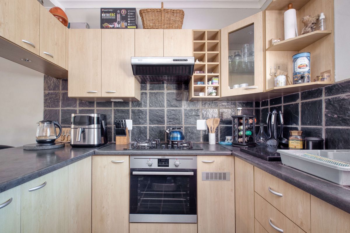 Stylish Split-Level Living in a Sought-After Area - Photo 5