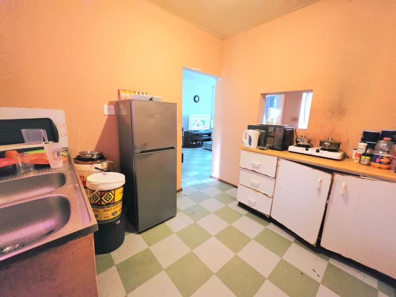 3 bedroom ground floor apartment - Photo 7