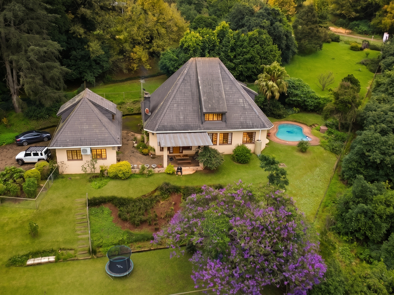 Country Charm Meets Convenience in Winterskloof - Photo 2