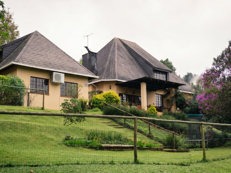 Country Charm Meets Convenience in Winterskloof - Photo 1