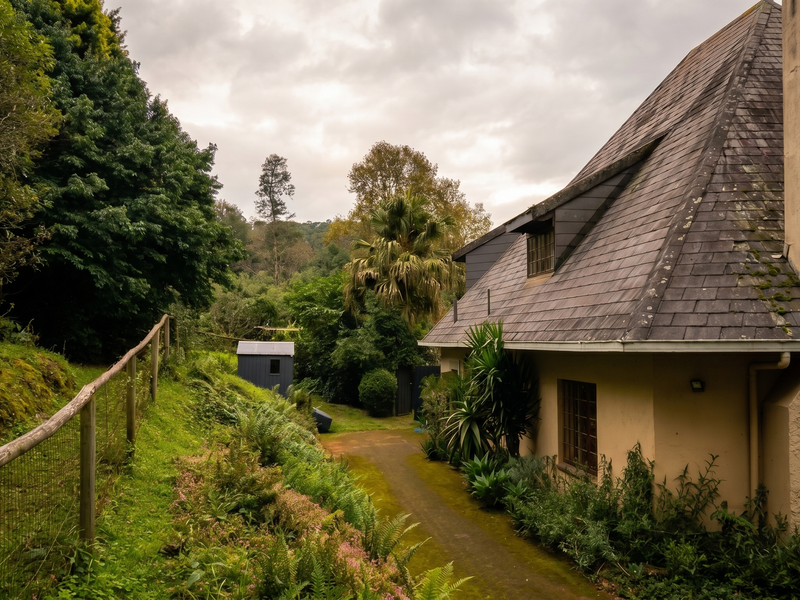 Country Charm Meets Convenience in Winterskloof - Photo 5