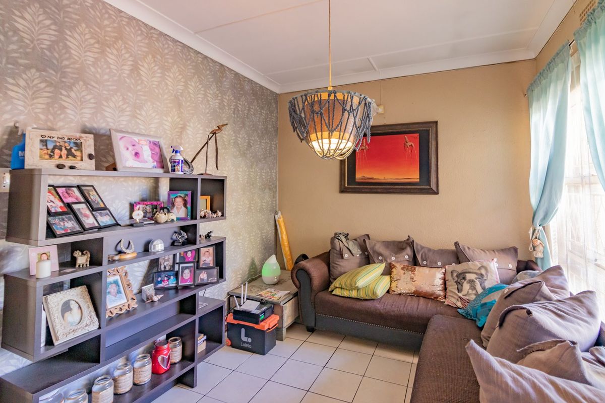 Spaciou3 Bedroom House - Photo 4