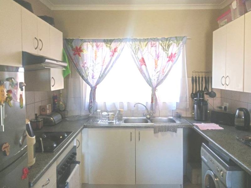 Charming 2-bedroom sectional title for sale in Ravensklip, Boksburg—your dream home awaits! - Photo 7