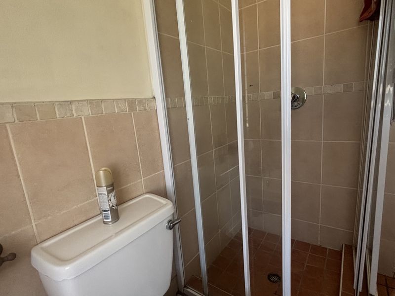 Take a look - Flat for Sale - Photo 9