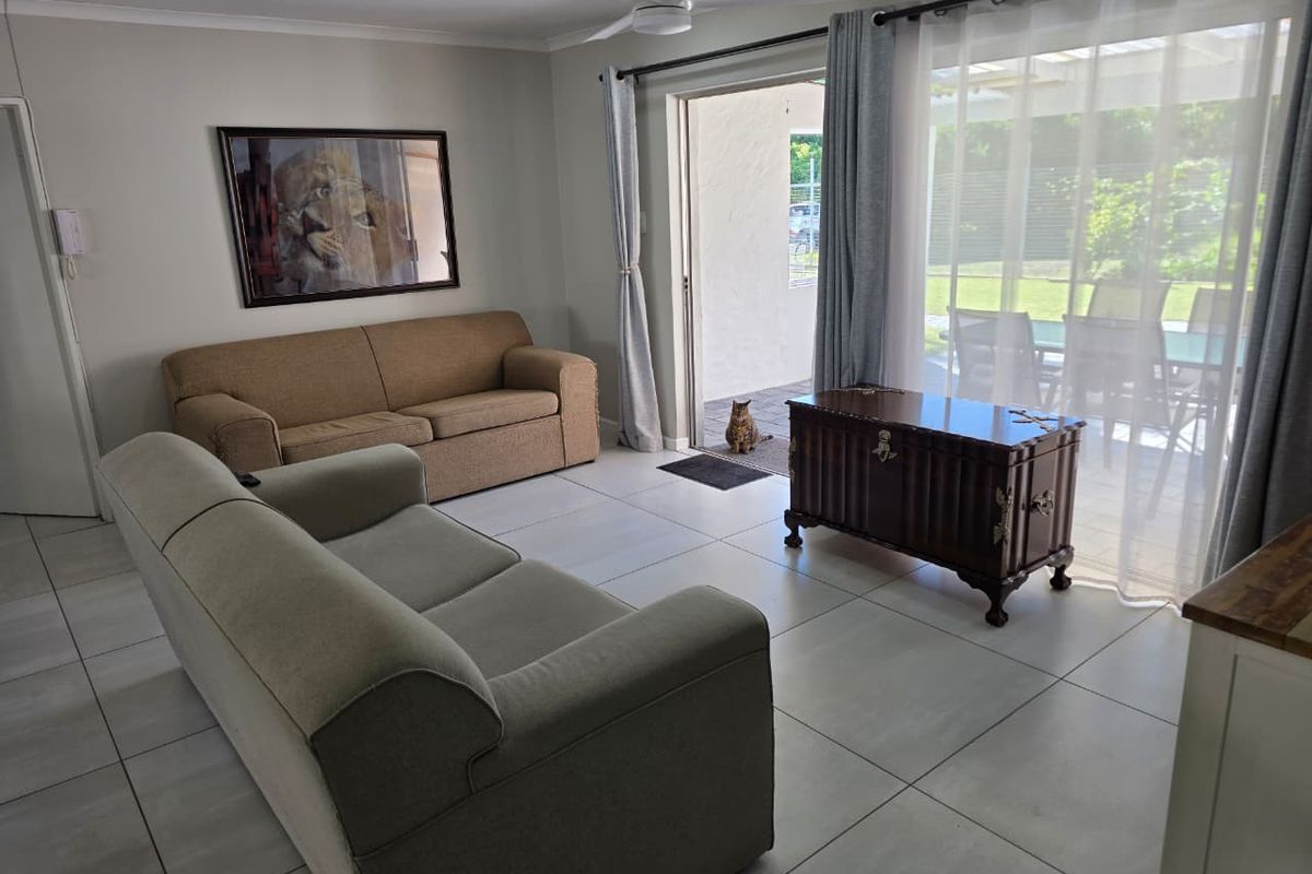 Island Living, Lagoon Views & Modern Comfort – Your Sedgefield Sanctuary Awaits - Photo 4