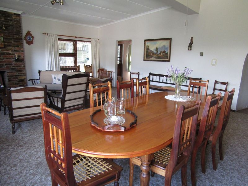Spacious Family Home With Excellent Investment Potential - Photo 5