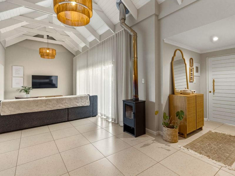 Luxury. Light. Location. A beautifully curated 3-bedroom home in Aan de Wijnlanden - Photo 9