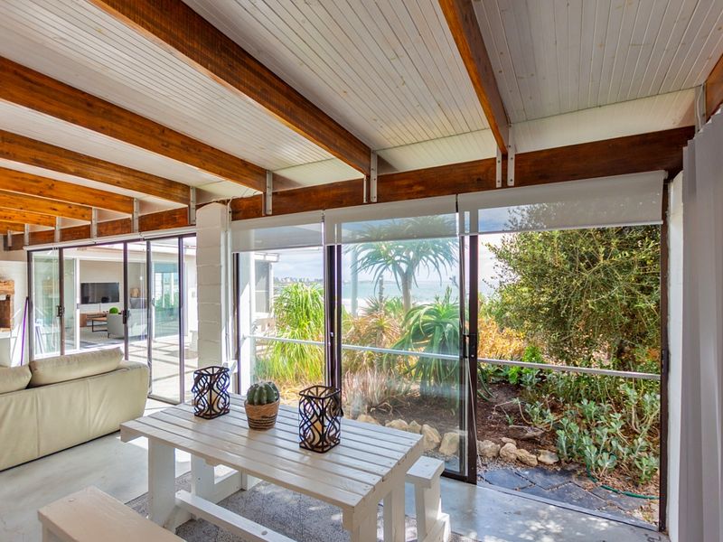 Beachfront Home Bidding from R6.5 Million!!! - Photo 8