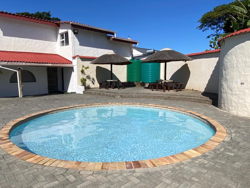 Secure Coastal Living – 3 Bedroom Home in Gated Estate - Photo 4