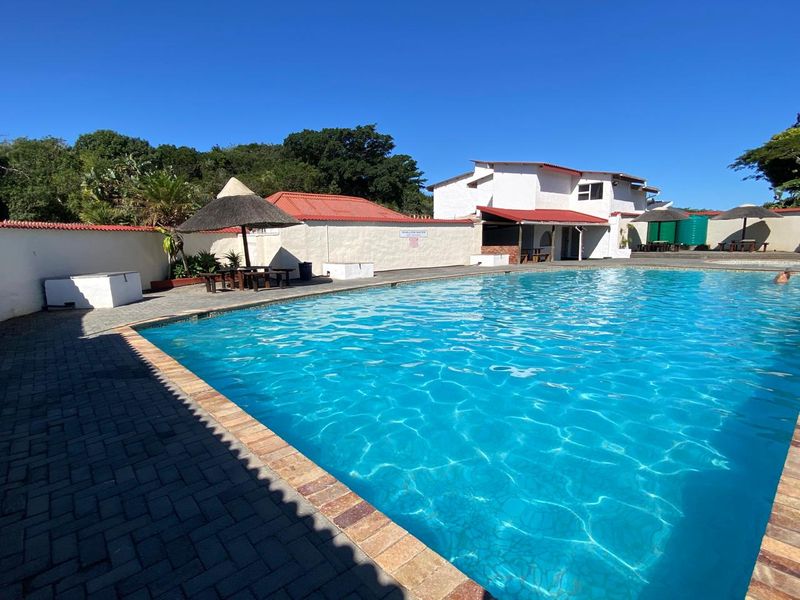 Secure Coastal Living – 3 Bedroom Home in Gated Estate - Photo 3
