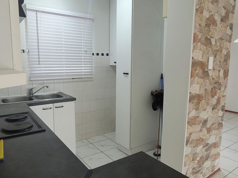 Cozy 2-bedroom Retirement Unit To Let in serene More Grove, Gqeberha—perfect for relaxed living! - Photo 6