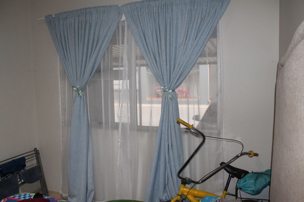 Secure & Seren Modern Ground Floor Living in Towerby, Johannesburg South - Photo 4