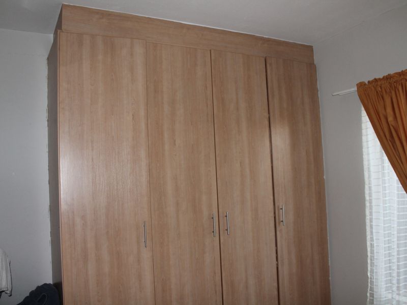 Secure & Seren Modern Ground Floor Living in Towerby, Johannesburg South - Photo 5
