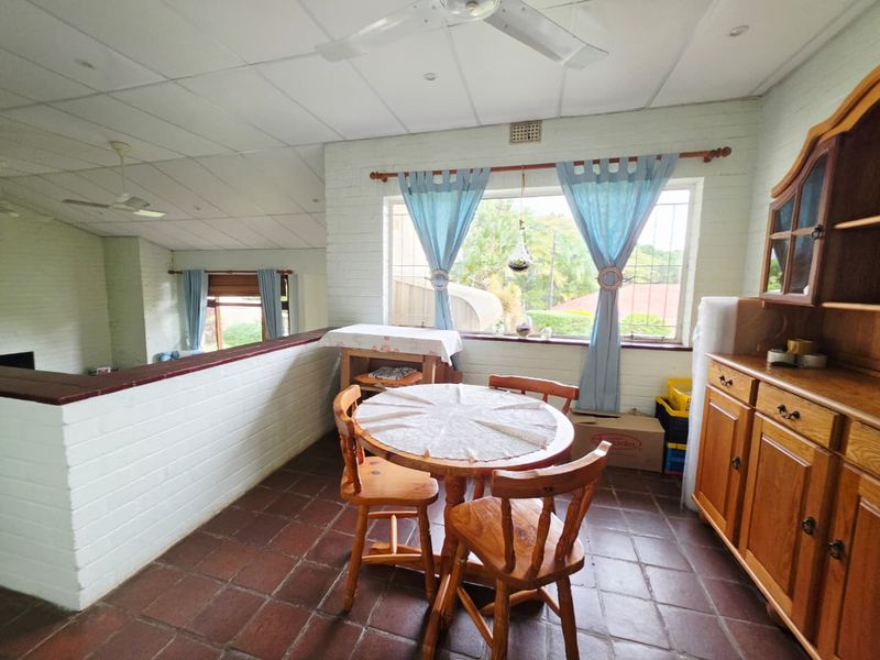 Versatile Dual-Access Property on Double Stand - Photo 8