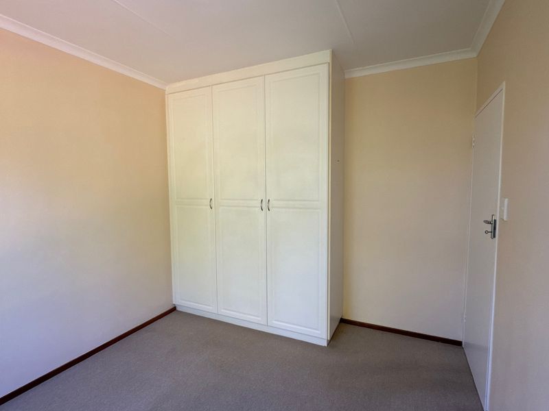 Charming 2-Bedroom Freestanding Unit Available to Rent in Amber Valley Retirement Estate - Photo 9