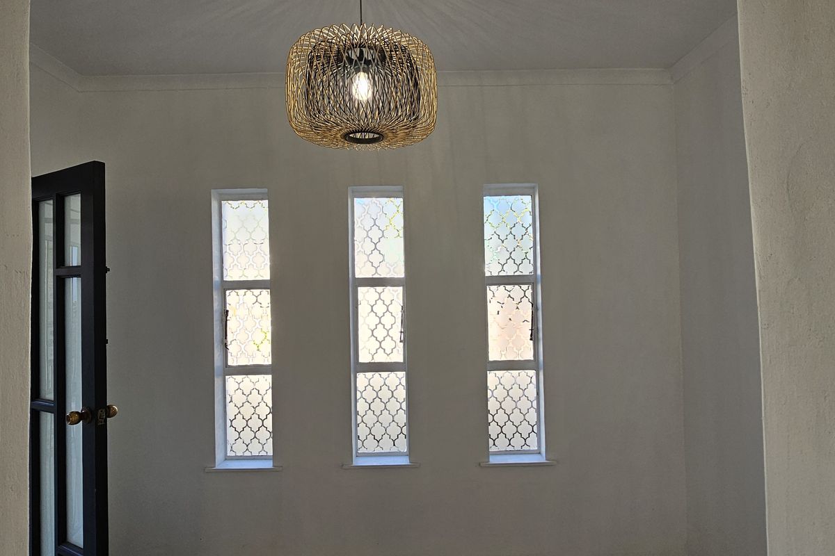 Comfortable 3-Bedroom Living in a Quiet, In-Demand Location - Photo 3
