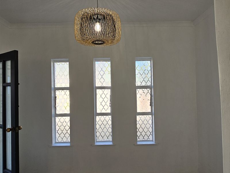 Comfortable 3-Bedroom Living in a Quiet, In-Demand Location - Photo 3