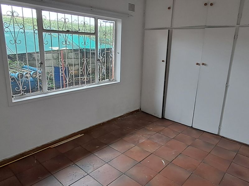 Freehold Pending Sale In Newcastle - Photo 10