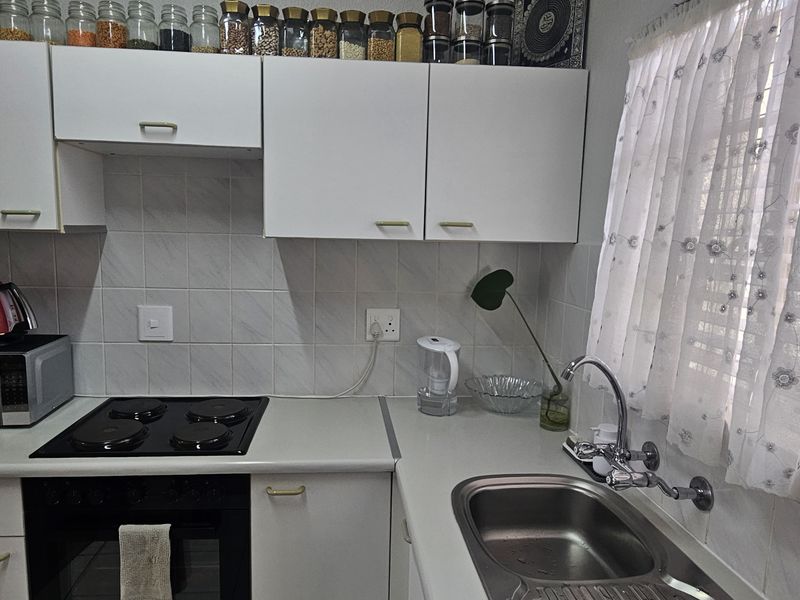 Smart Buy in Eden Glen – Ideal Home or Investment Opportunity - Photo 9