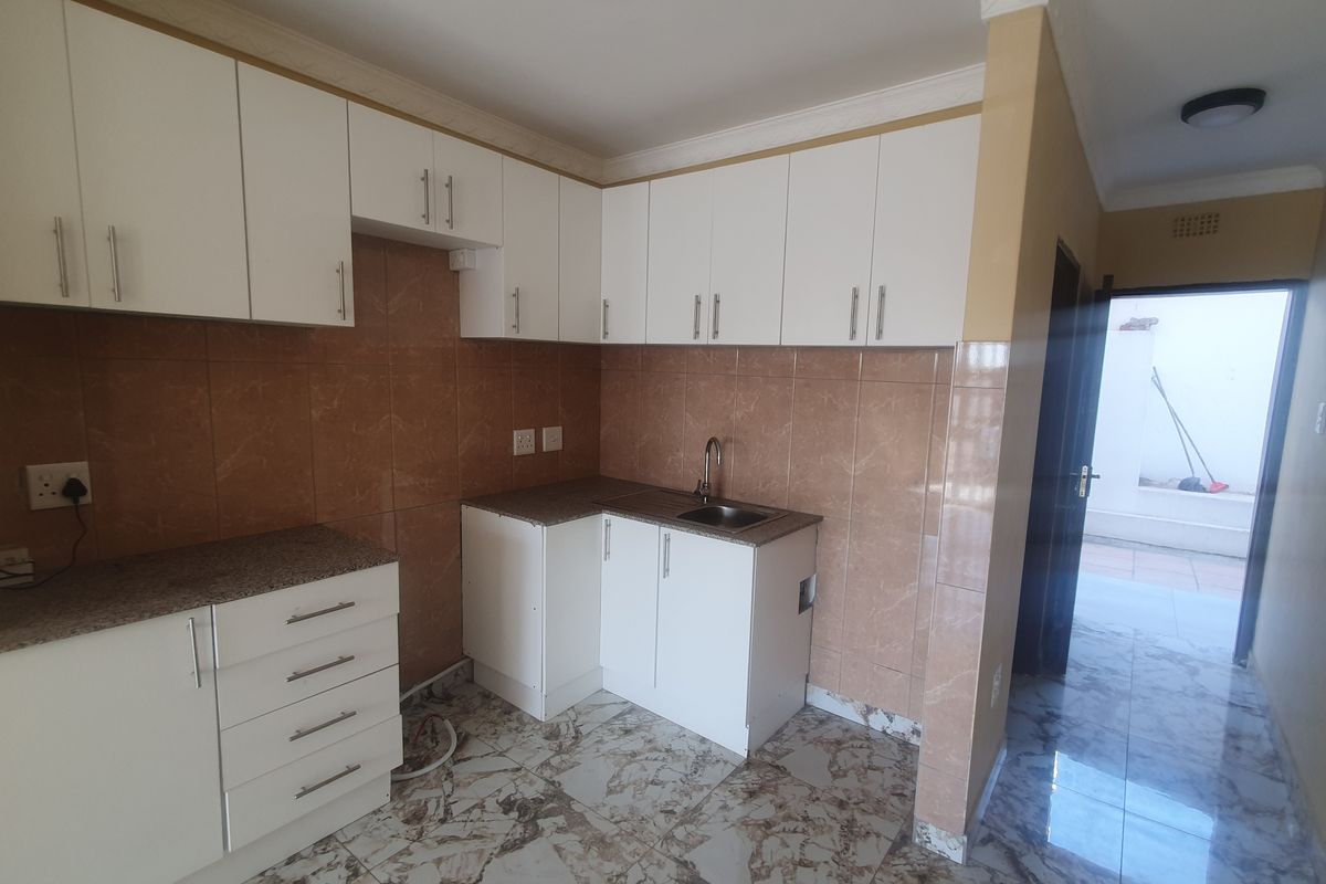 Ground Floor Apartment To Rent - Photo 5