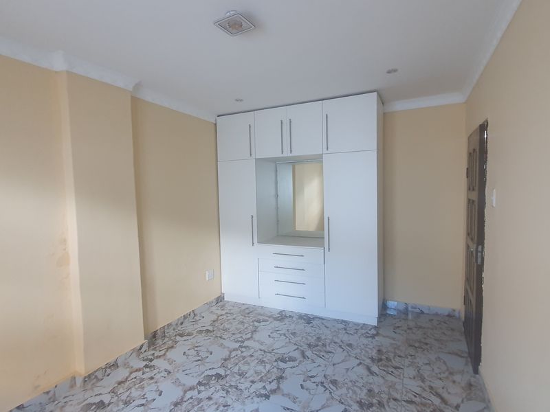 Ground Floor Apartment To Rent - Photo 9
