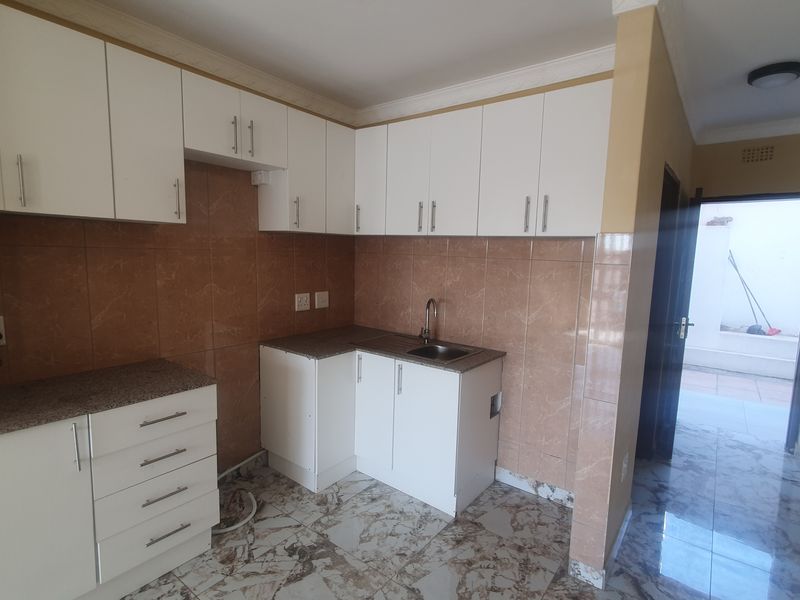 Ground Floor Apartment To Rent - Photo 6