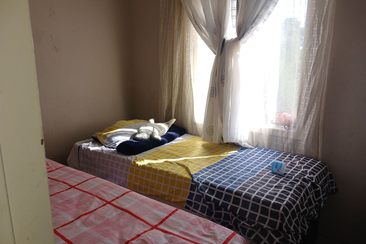 Move in ready unit available in Pine Oak Crescent - Photo 5