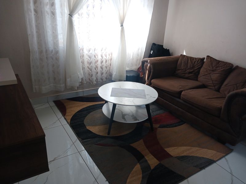 Move in ready unit available in Pine Oak Crescent - Photo 3