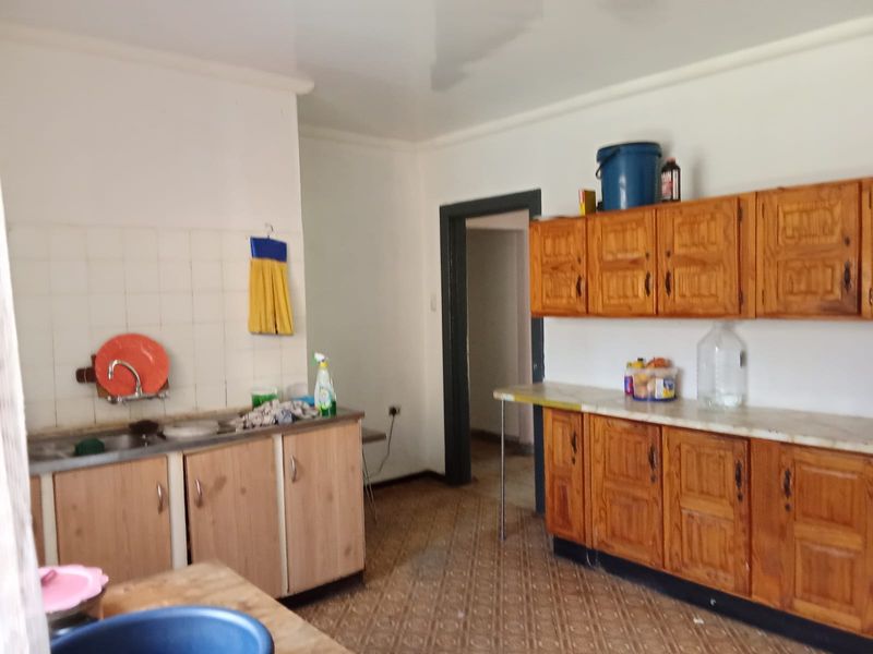 Fixer-Upper Opportunity in CW5 – Turn Potential into Profit - Photo 7