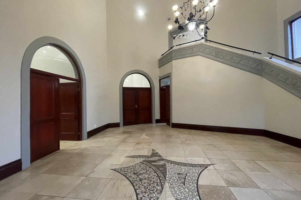 Ambassadorial-sized mansion for sale on a quiet suburban street in Waterkloof Ridge. - Photo 5