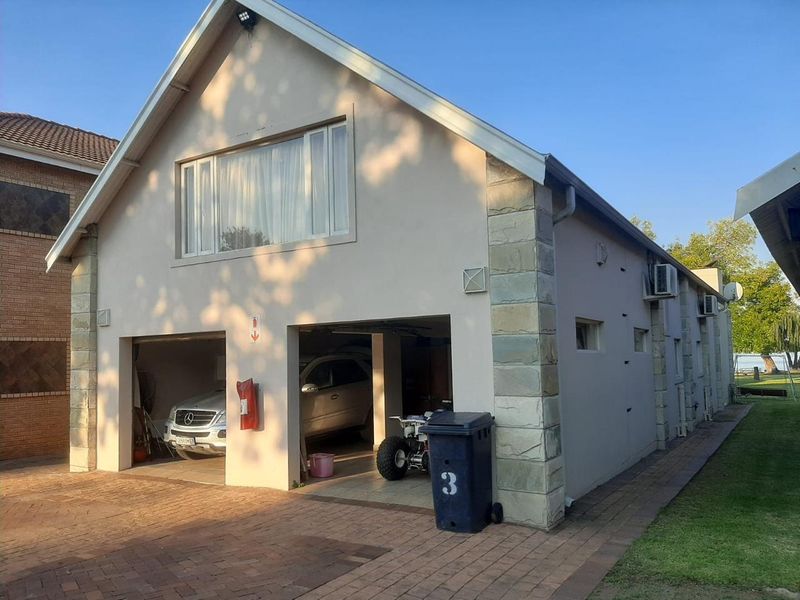 Riverside Escape – The Perfect Weekend Getaway Just an Hour from JHB! - Photo 3