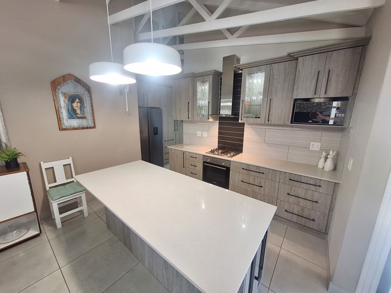 North-facing modern living at its finest in Fountains Estate - Photo 8