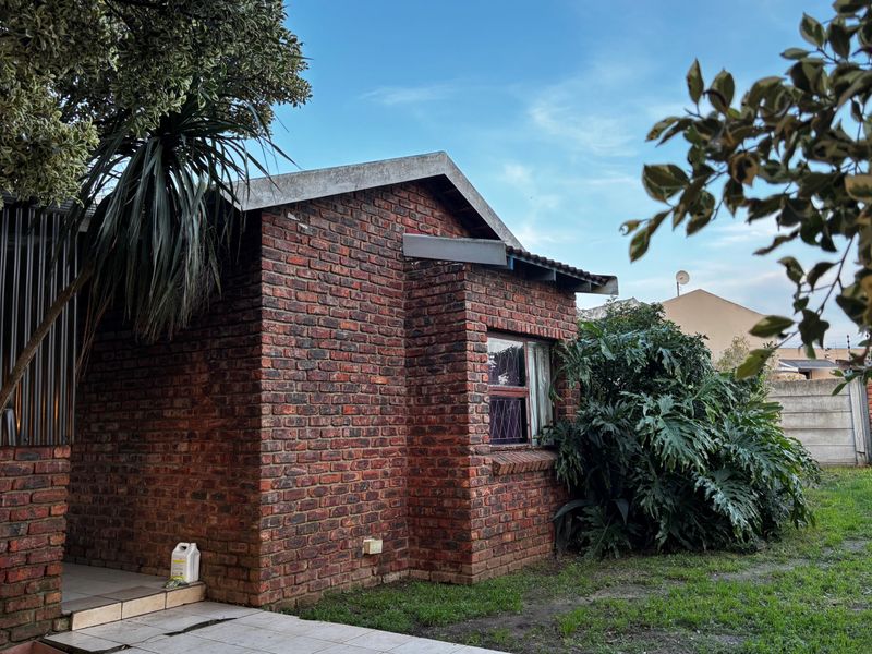 Calling all Renovators! - Photo 2