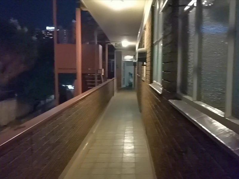 One and a Half Bedroom Flat Now Available In Sunnyside!!! - Photo 5