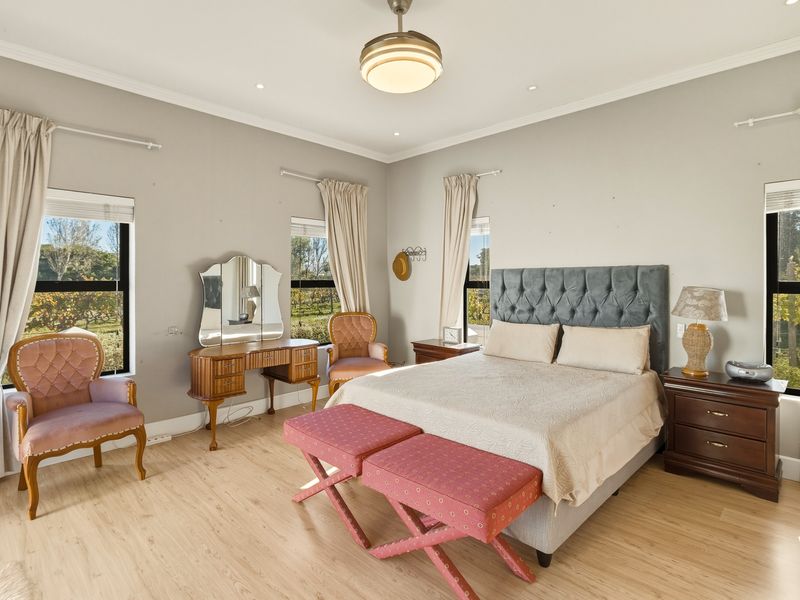 Vineyard Views, Effortless Living - Photo 8