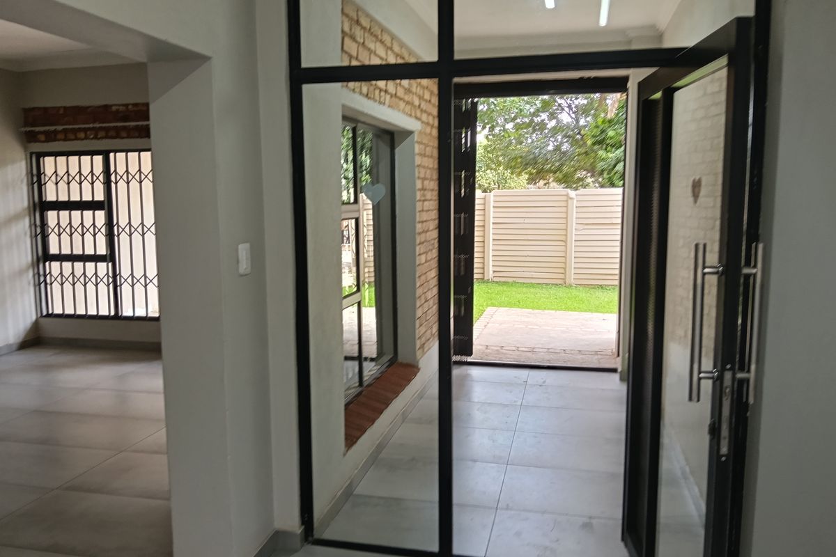 Three Modern, Spacious, Individual Family Homes on One Stand - Photo 3