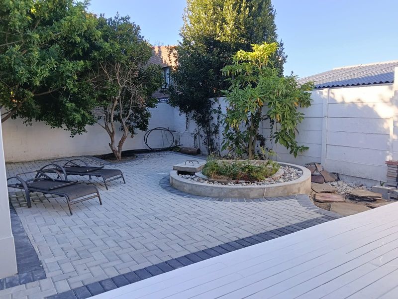 2 Bedroomed home to rent in Onrus River, Hermanus - Photo 4